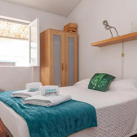 B94 - Casa Dos Peixeiros In *