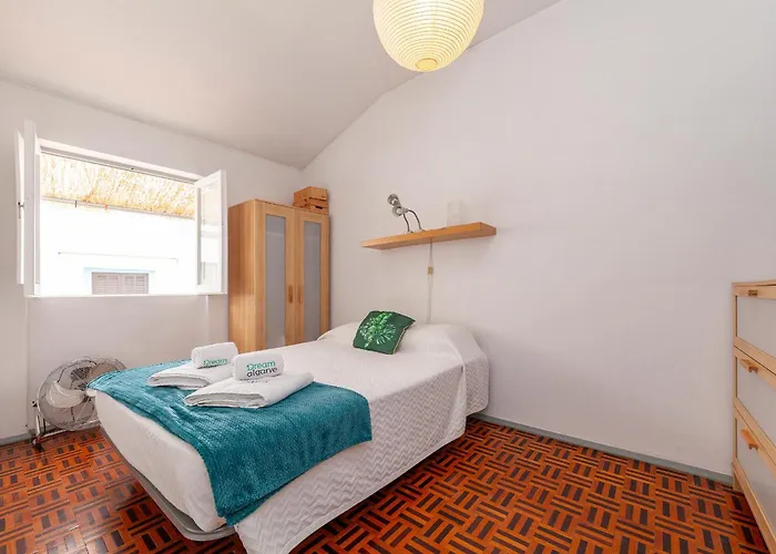 B94 - Casa Dos Peixeiros In Lagos